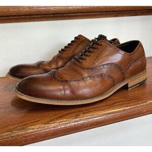 Stacy Adams Leather Dunbar Wing Tip Oxford in Cognac Men's Size 9.5M Dress Shoes